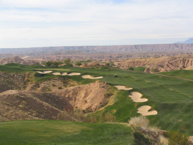 Wolf Creek golf course - hole 14