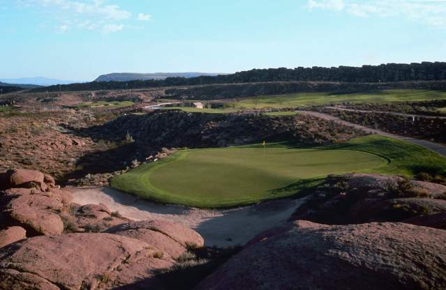 Coral Canyon Golf Course - hole 6