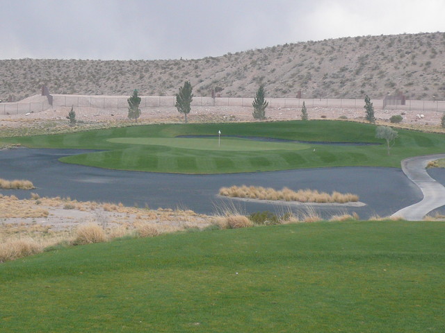 Bear's Best Golf Course - hole 4