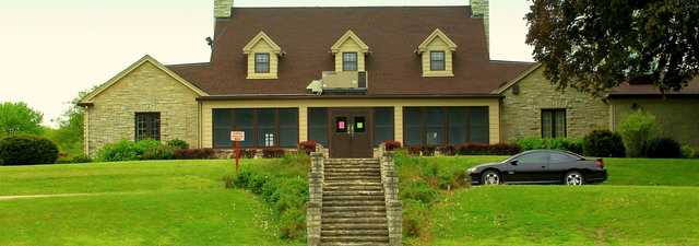 Petrifying Springs GC: clubhouse