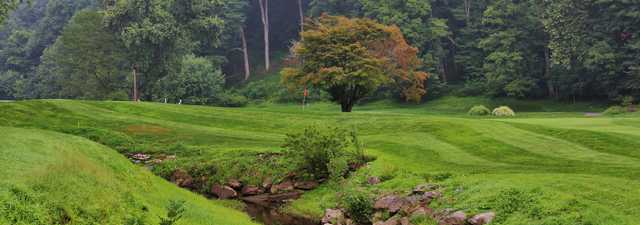 Shawnee Inn and Golf Resort - Red Course - hole 1