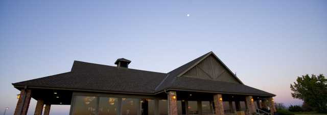 Chickasaw Pointe GC: Clubhouse