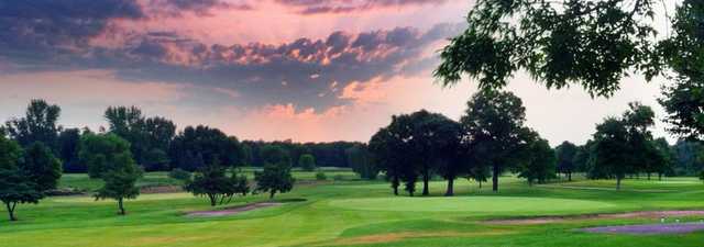 Majestic Oaks - Crossroads