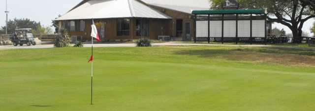 Delaware Springs GC: #18 & clubhouse
